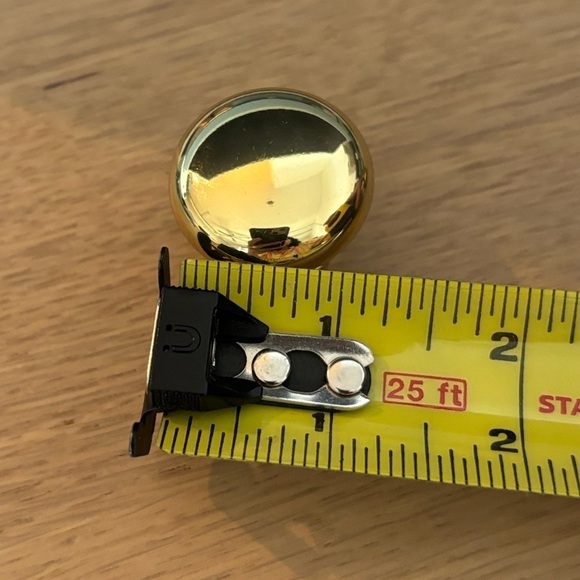 Set of 2 cabinet door knobs Solid brass. New - Picture 9 of 11